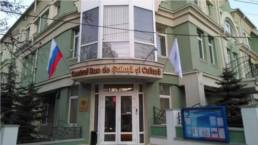 „Casa Rusă” de la Chișinău se închide. Ministrul Culturii din Republica Moldova: „O platformă sub acoperire”