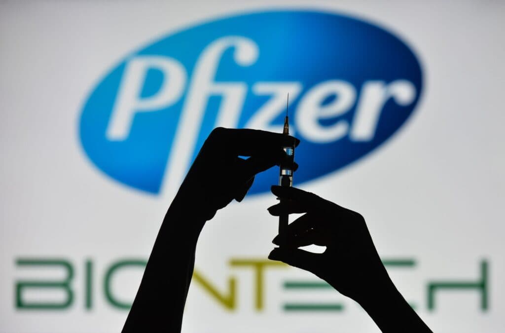 România propune plata în medicamente pentru datoria către Pfizer și cere suspendarea dobânzilor