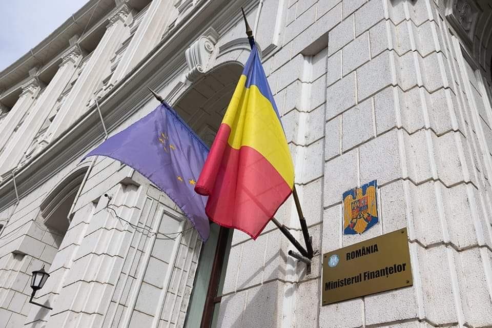 Sindicaliștii din Finanțe ies miercuri în stradă: Cer salarii speciale pentru angajații Fiscului și avertizează cu proteste timp de 60 de zile