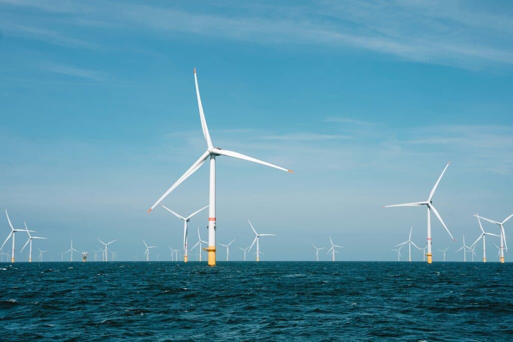 China testează o soluție de viitor: primul centru de date subacvatic din lume alimentat cu energie eoliană