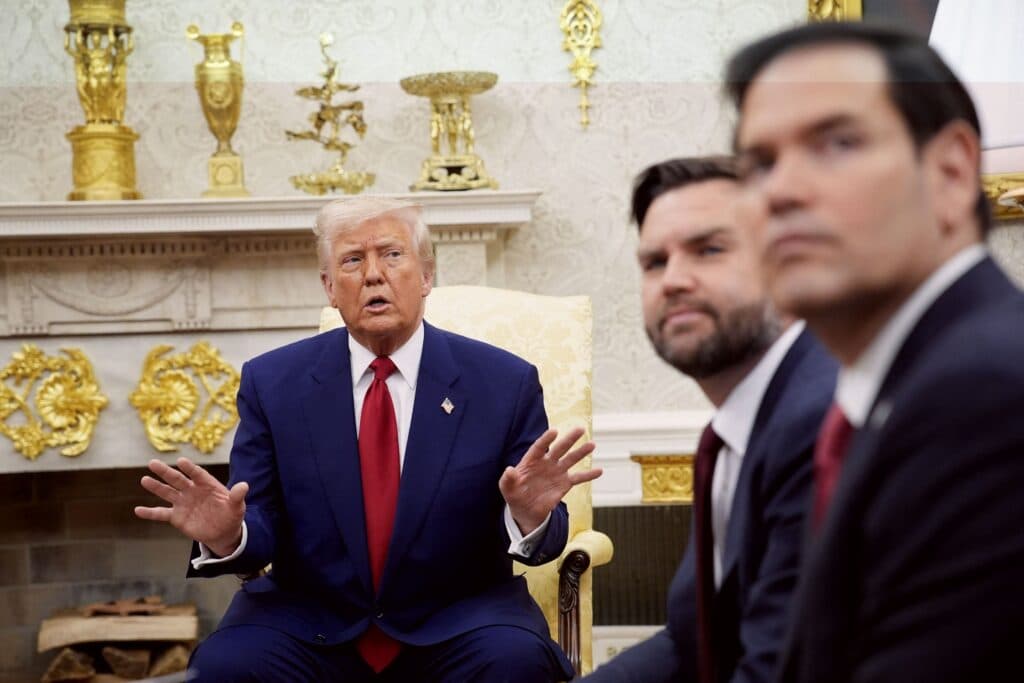 Trump își desemnează moștenitorii: Tandemul Vance-Rubio ar fi „imbatabil”
