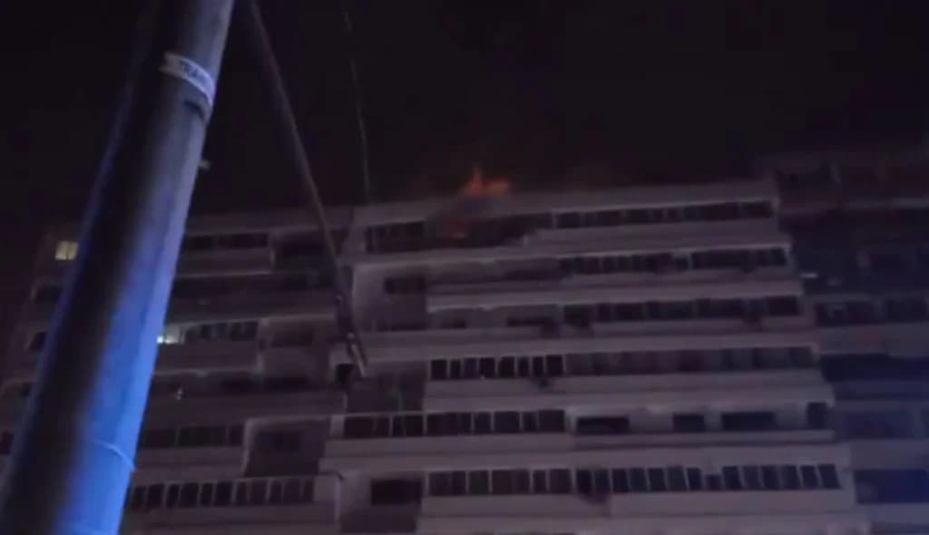 Nicușor Dan convoacă CSAT după ce o dronă a lovit un bloc din Galați. România cere sprijin NATO suplimentar și pregătește măsuri față de Rusia