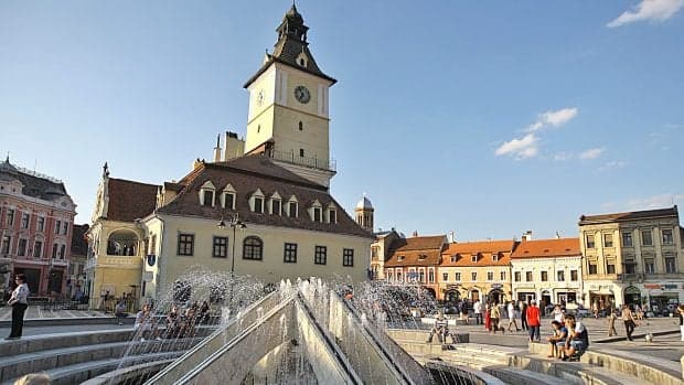 Românii strâng cureaua când vine vorba de vacanțe: turismul a scăzut cu peste 6% în primele luni din 2026