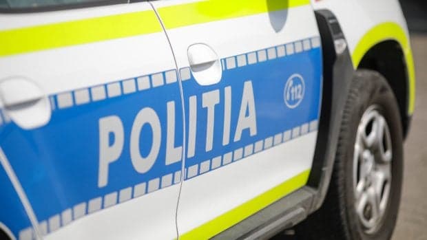 O femeie de 47 de ani, găsită moartă în toaleta unei biserici din Piteşti. Prima ipoteză a anchetatorilor