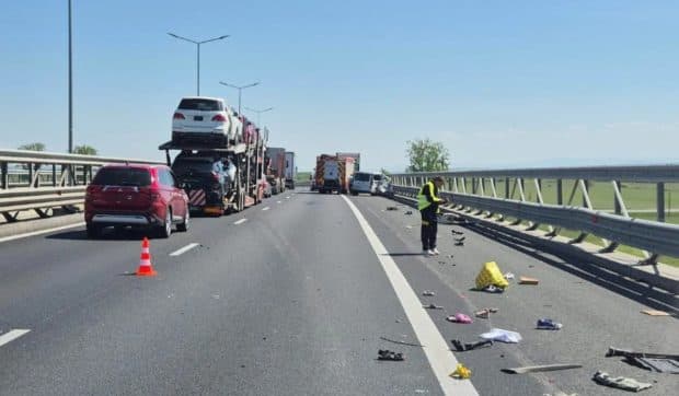 Accident pe A1 Timișoara-Lugoj: patru răniți și coloane de mașini de peste 8 kilometri