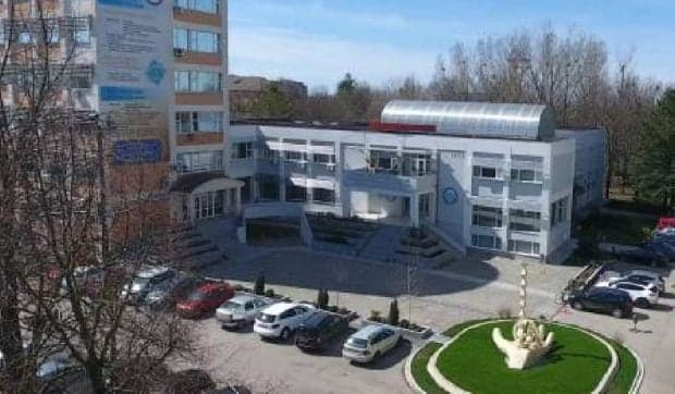 O universitate din Timișoara vrea să îi aducă acasă pentru studii pe copiii românilor plecaţi în diaspora