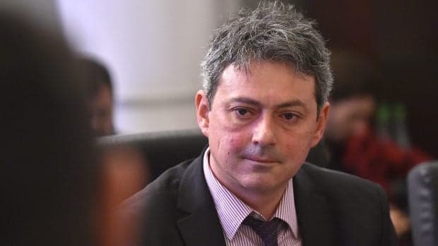 Hidroelectrica are un nou șef. Iulius-Dan Plaveti este CEO-ul companiei de stat, după ce Bogdan Badea s-a retras și a rămas singur pe lista scurtă