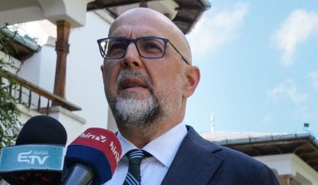 Kelemen Hunor explodează după zvonurile privind Guvernul Veștea: „Sunt fabulații! N-am vorbit cu premierul Ungariei”