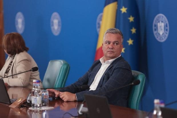 Livetext: Florin Barbu și Florin Manole, primele nume de pe lista de miniștri a guvernului Veștea / Noi ședințe la partide în așteptarea numelor finale