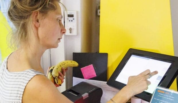 Măsurile luate de marile supermarketuri precum Kaufland pentru a opri furturile de la casele de marcat