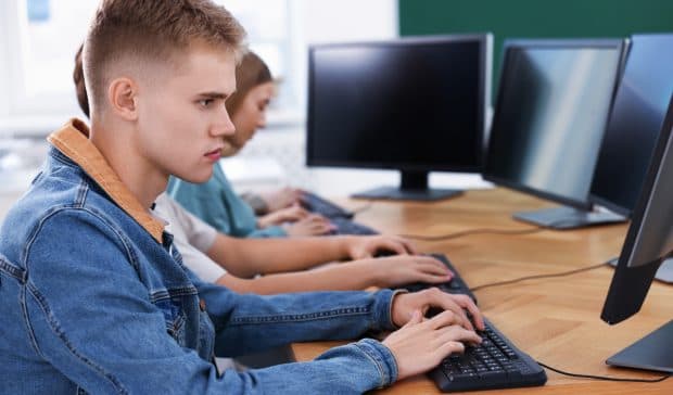 Proba de competențe digitale BAC 2026 începe pe 15 iunie. Ce trebuie să știe elevii