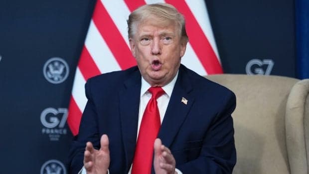Donald Trump are lacune la geografie. Gafa făcută despre Qatar și Iran în fața șeicului Tamim bin Hamad Al Thani