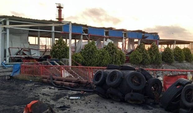 Cum arată hala ARSVOM din Portul Constanța, după explozia dronei maritime în Dana 78