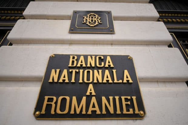 BNR cere clarificări Consiliului Concurenței după amenda record aplicată băncilor: „Decizia vizează o procedură tehnică greu de înțeles inclusiv de specialiști”