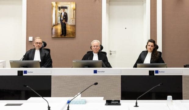 Pedeapsă cu închisoare primită de cei 3 hoți care au furat Coiful de la Coțofenești și brățările dacice de la Muzeul Drents din Olanda