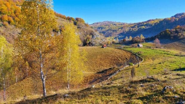 Traseul montan din România de 1.600 de kilometri care trece prin 400 de sate: „Elveția Estului”