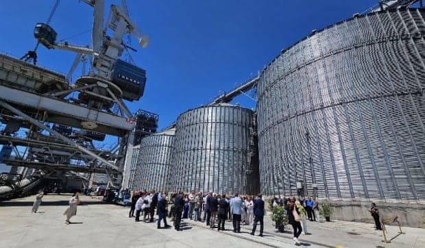 Portul Constanța a atins un prag istoric de 2 milioane de tone capacitate de depozitare a cerealelor