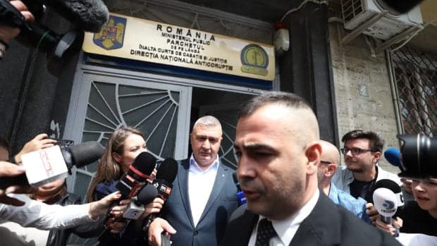 Prima reacție a șefului Armatei, suspect într-un dosar DNA. Vlad Gheorghiță respinge acuzațiile și sugerează un joc de culise: „Nu pot să nu observ caracterul cel puțin curios al momentului ales”