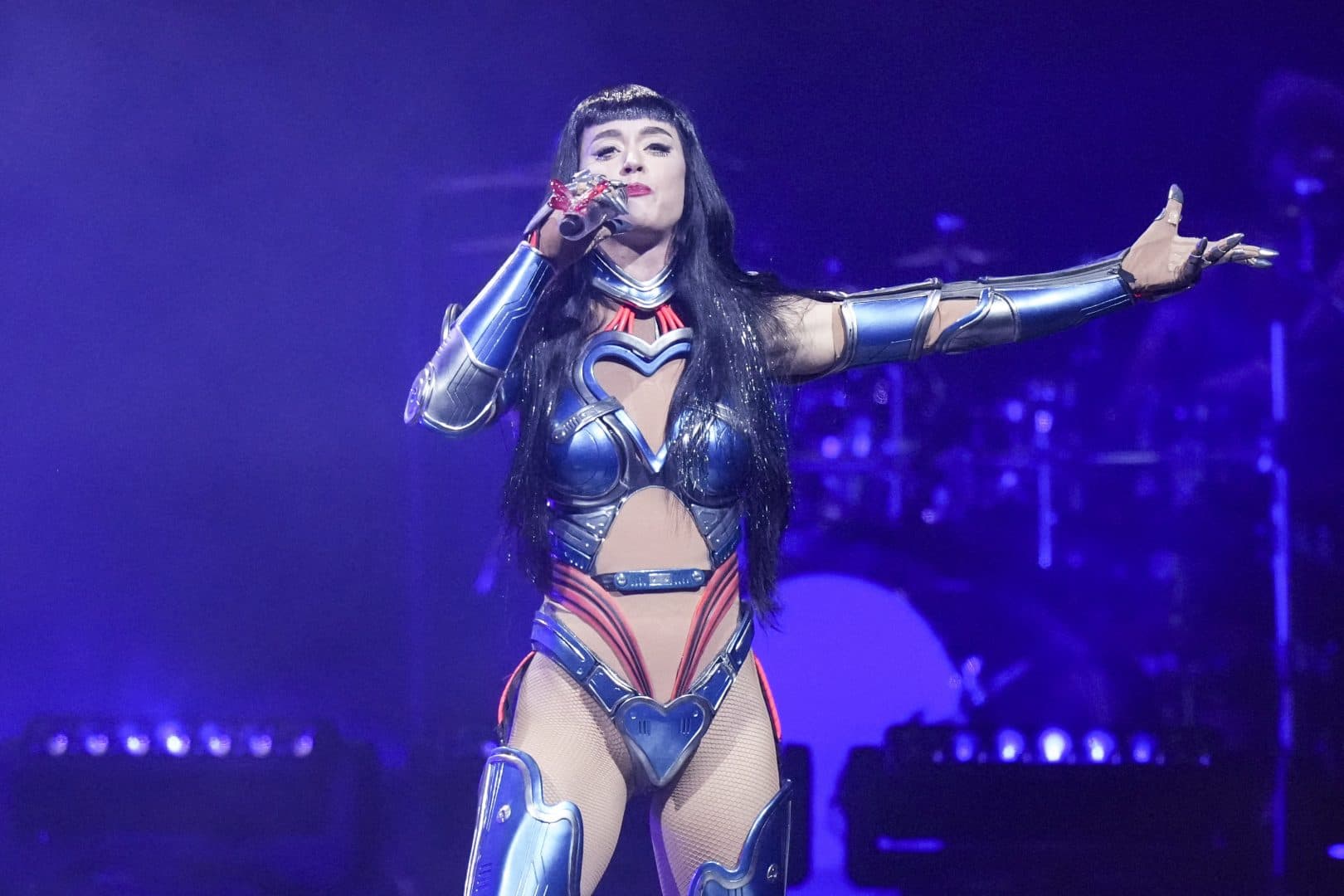 Katy Perry acuzată de agresiune sexuală. Incidentul s-ar fi petrecut la Melbourne în 2010. Poliția a deschis o investigație