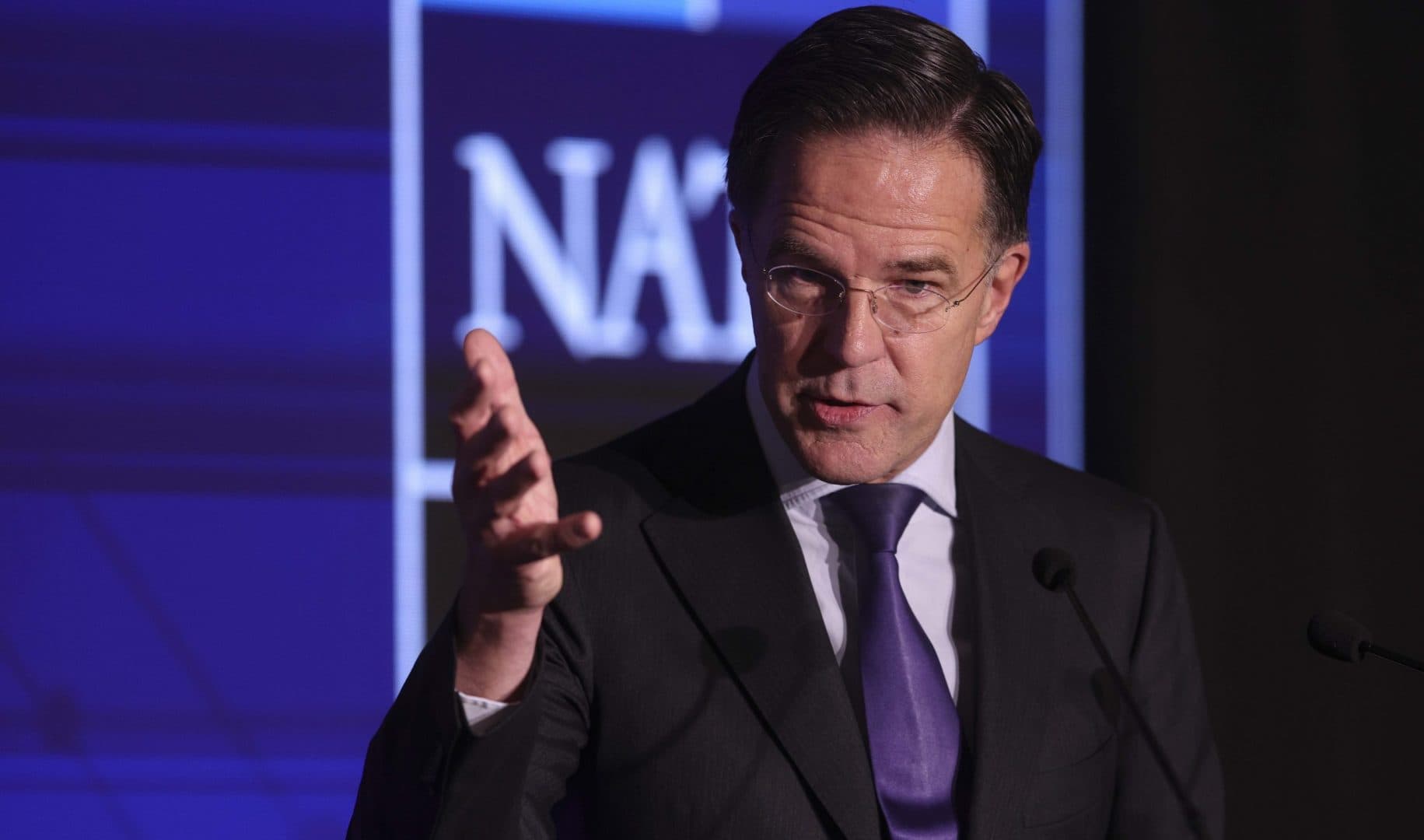 Summitul NATO de la Ankara. Liderii europeni vor să îmbunătățească relațiile cu Trump