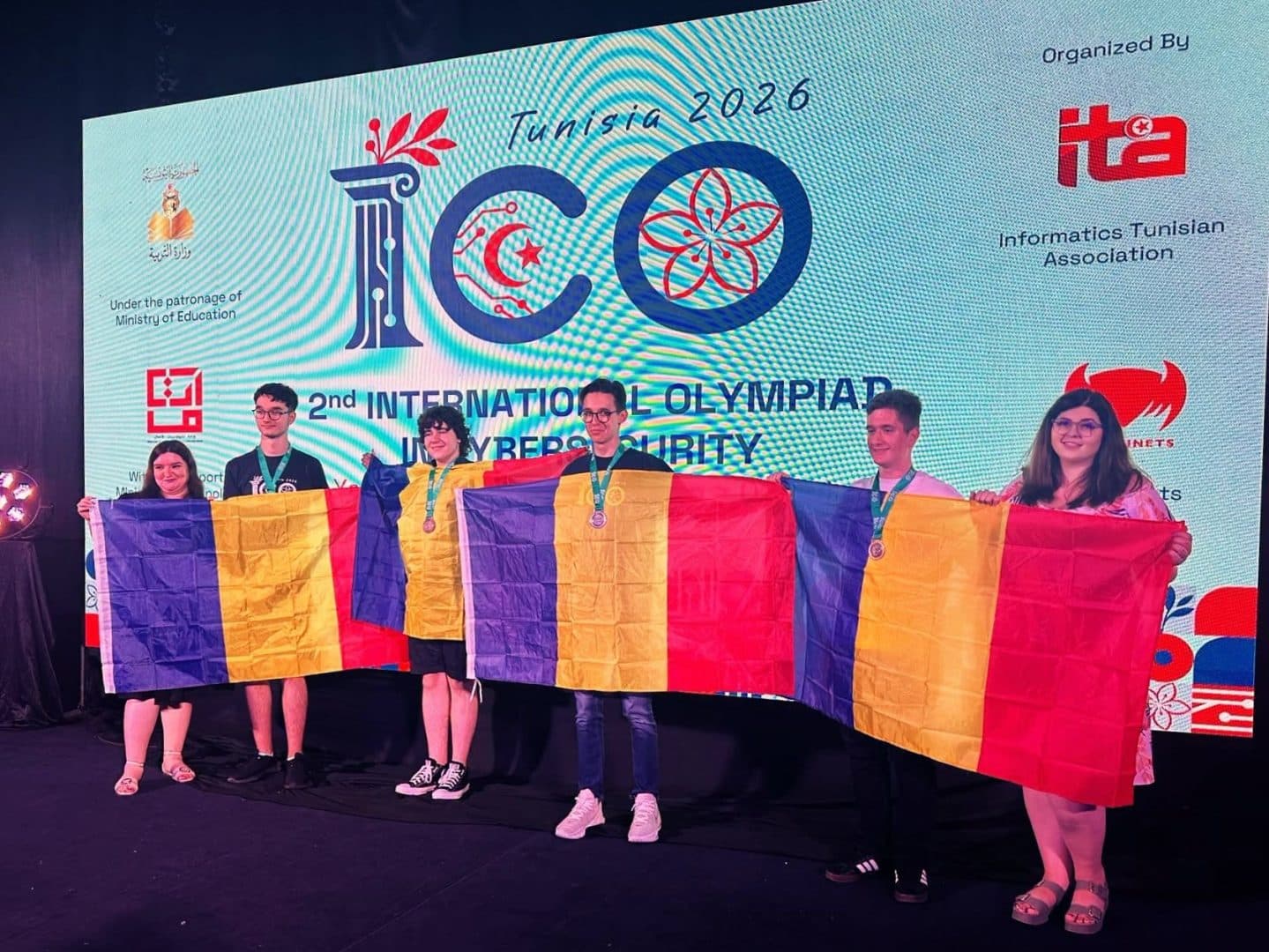 Succes uriaș pentru țara noastră. Elevii români au cucerit patru medalii la Olimpiada Internațională de Securitate Cibernetică