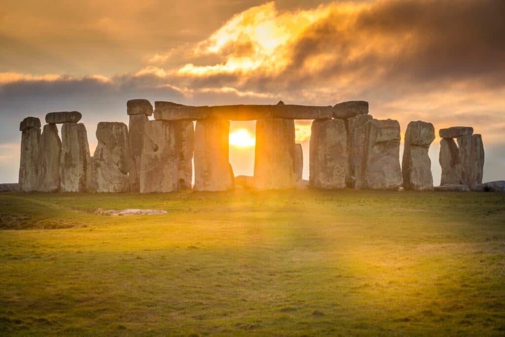 Cea mai misterioasă piatră de la Stonehenge a parcurs 700 de kilometri de-a lungul Marii Britanii