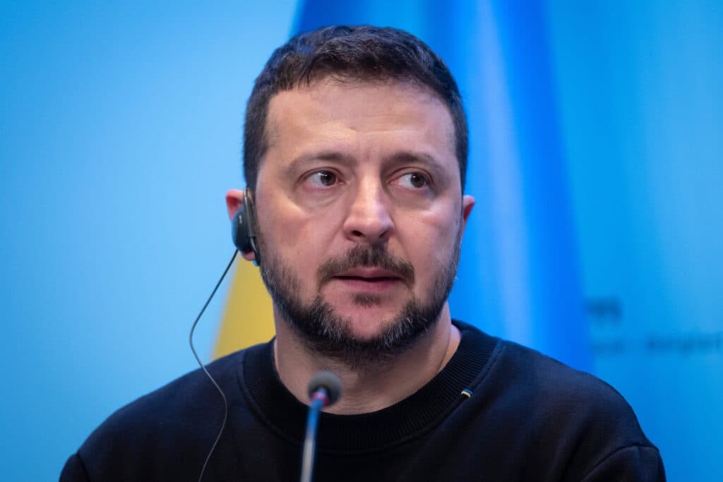 Câți dintre ucraineni l-ar mai vota pe Volodimir Zelenski astăzi?