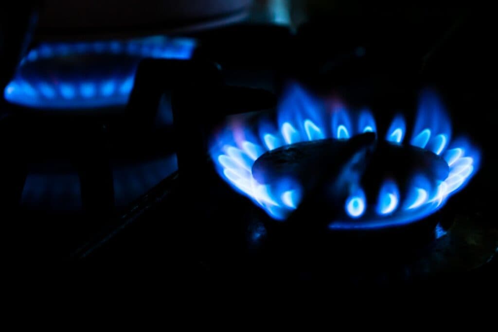 România, în centrul noului pariu european pe gaze. Un raport avertizează că UE riscă să prelungească criza energetică prin investiții masive în centrale pe gaz