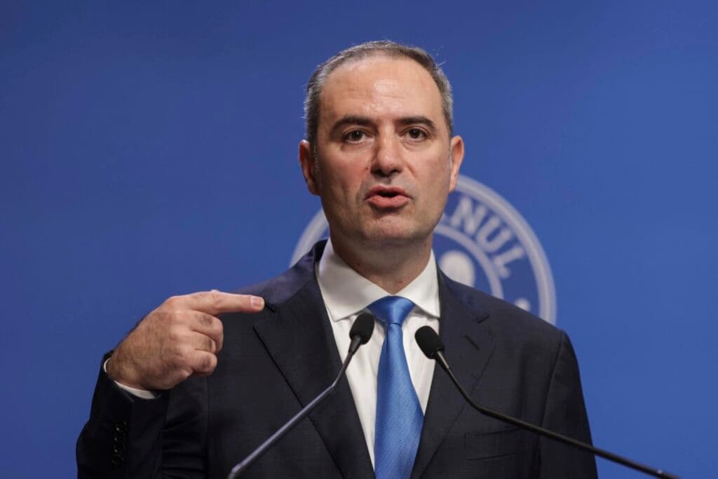 FOTO | Bunurile sechestrate de ANAF sunt scoase la licitație online. Nazare promite un sistem fără „pile”