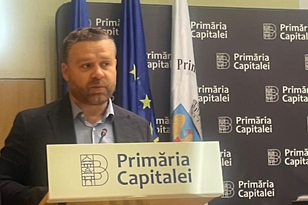 Ciprian Ciucu: „Urmează ani de șantiere, dar la final va fi mai bine. Ele sunt deschise simultan pentru că sunt finanțate din fonduri europene și trebuie respectate termenele. Altfel, pierdem banii”