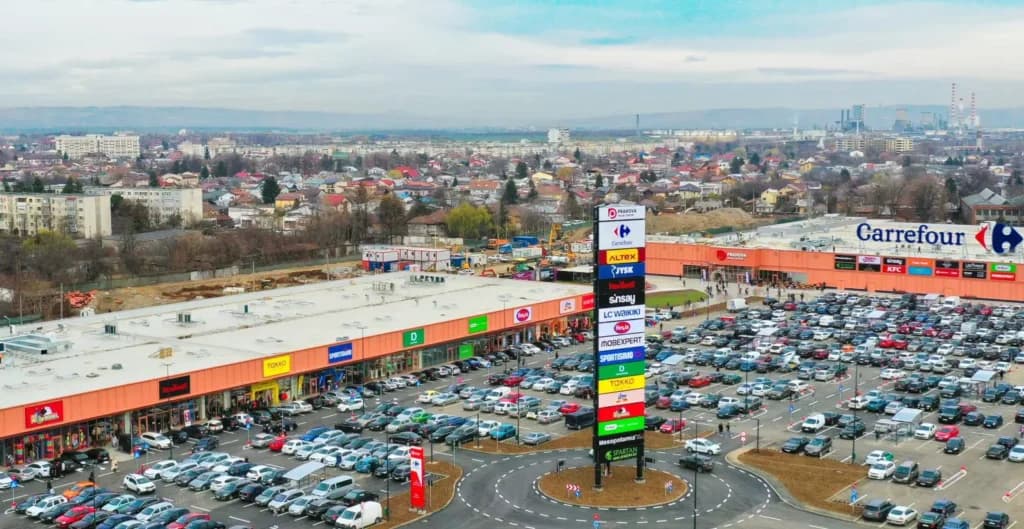 Oficial. Tranzacție de 282 de milioane de euro pe piața de retail: AFI anunță că a semnat acordul de achiziție pentru șase parcuri comerciale din România