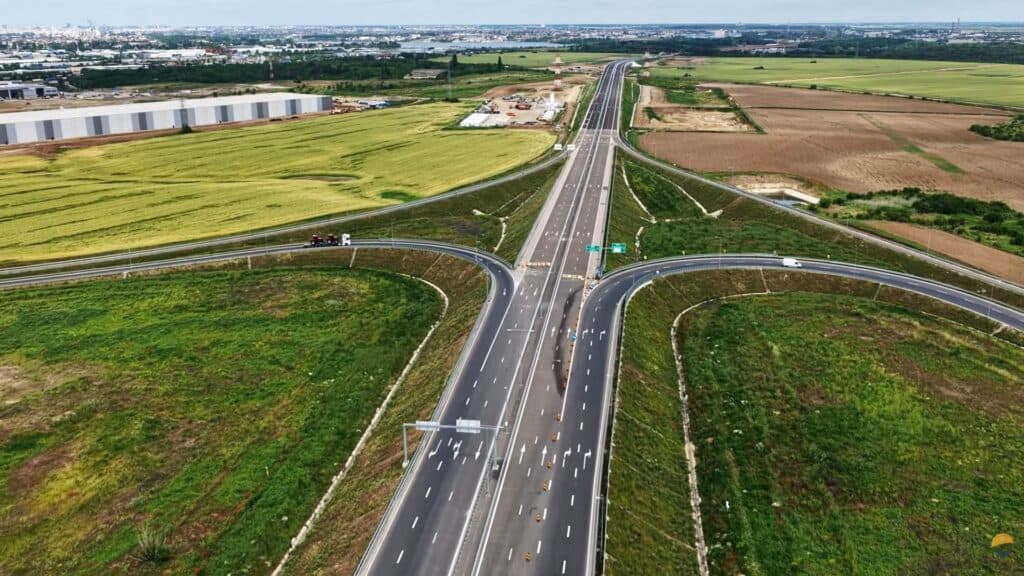 FOTO. „Muzeul Autostrăzii A0”. API: lotul Cernica–Pantelimon, gata cu 7 luni întârziere, dar inutil șoferilor
