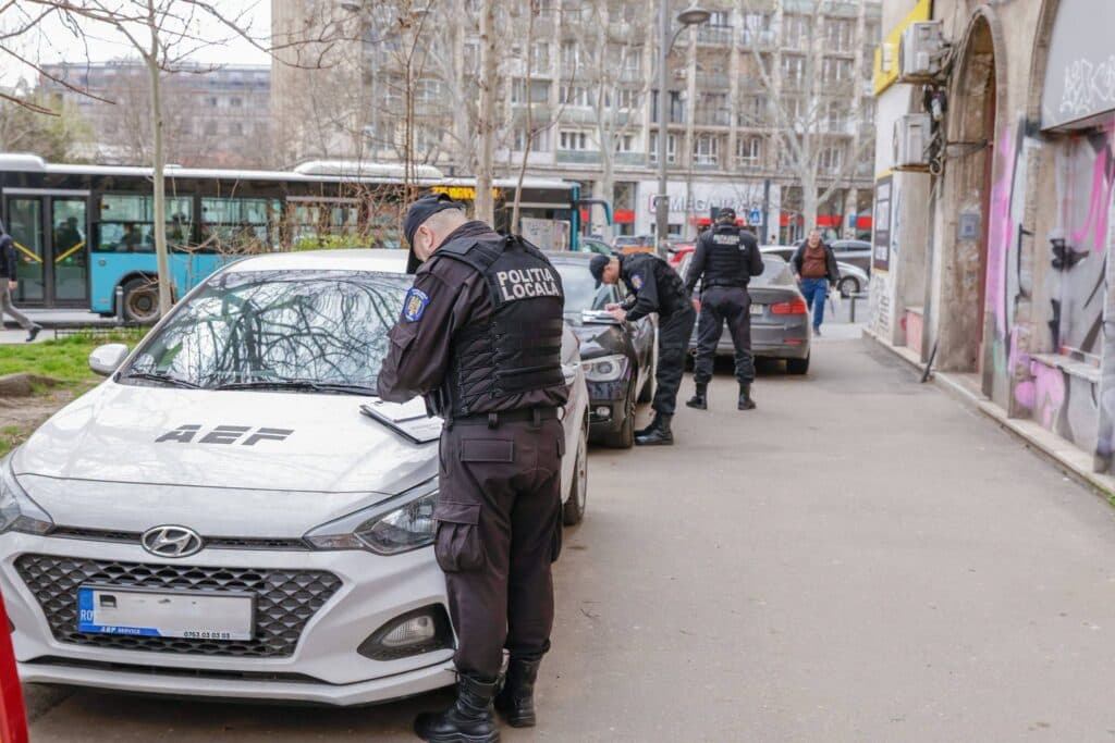 Primăria Capitalei va ridica mașinile parcate neregulamentar din centrul Bucureștiului. Serviciul de ridicare și depozitare va fi gestionat de Compania Municipală Parking București