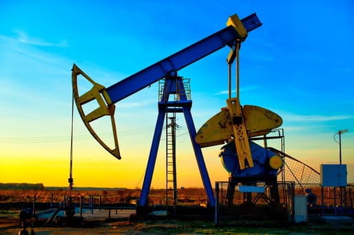 Exporturile unui gigant din Golf s-au prăbușit de la 93 la 10 milioane de barili: Irakul cheamă de urgență americanii de la Exxon și Chevron