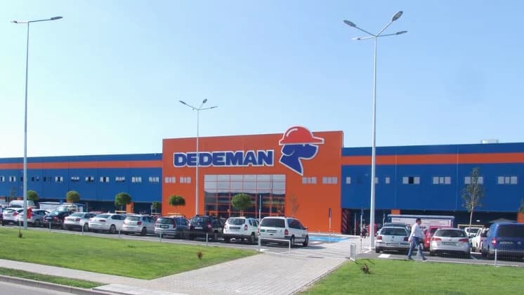 Dedeman, deţinută de fraţii Pavăl, a avut cel mai mare număr de angajaţi de la înfiinţare, în 1992