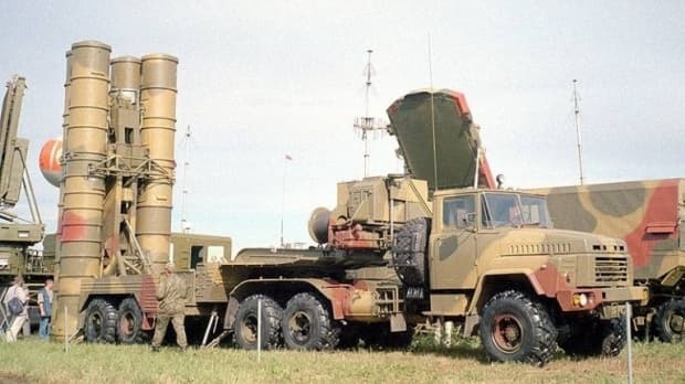 Rusia anunţă profituri de 15 miliarde de dolari din exporturile de armament în 2025