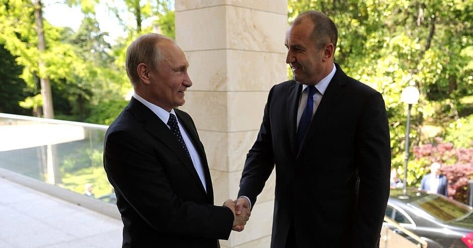 ULTIMA ORĂ Noul guvern din Bulgaria condus de premierul pro-rus Rumen Radev vrea să stopeze furnizarea de arme către Ucraina