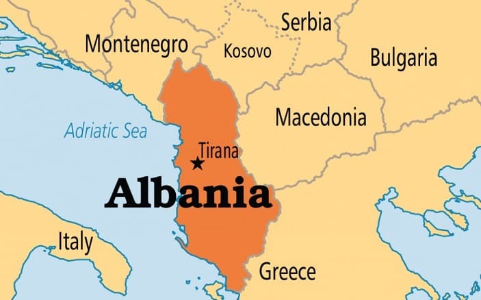Comisia Europeană avertizează Albania că proiectele turistice imobiliare ale familiei Trump îi amenință aderarea la UE