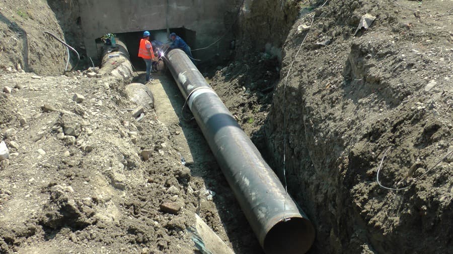 Municipiul Iași rămâne pentru o săptămână întreagă fără apă caldă / Lucrări majore la rețeaua de termoficare