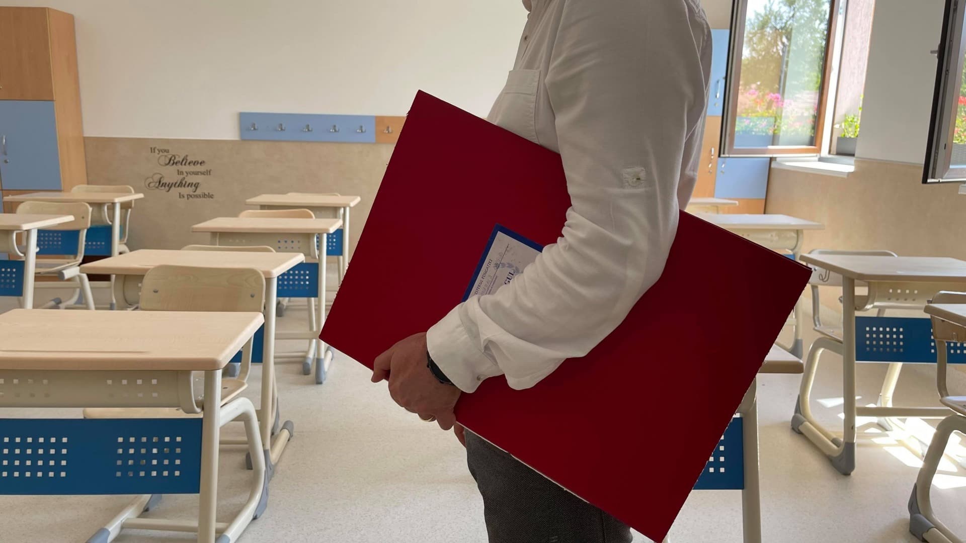 Guvernul a aprobat o ordonanță ce permite organizarea concursurilor de ocupare a posturilor pentru profesori