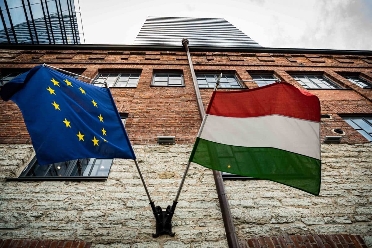 Comisarul european pentru Justiție, vizită la Budapesta pentru discuții cu noul Guvern privind statul de drept / Ursula von der Leyen a anunțat deblocarea fondurilor europene pentru Ungaria