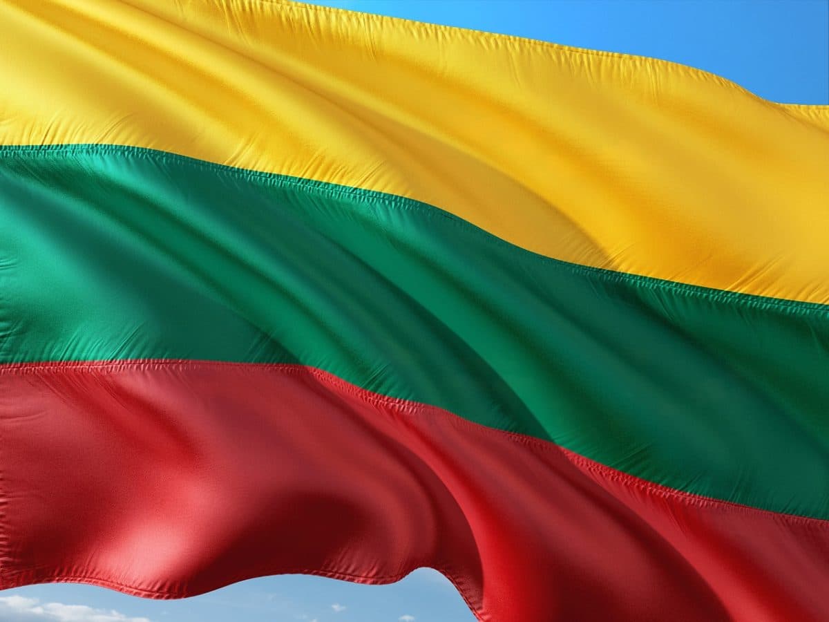 Guvernul de coaliţie de centru-stânga din Lituania şi-a prezentat demisia
