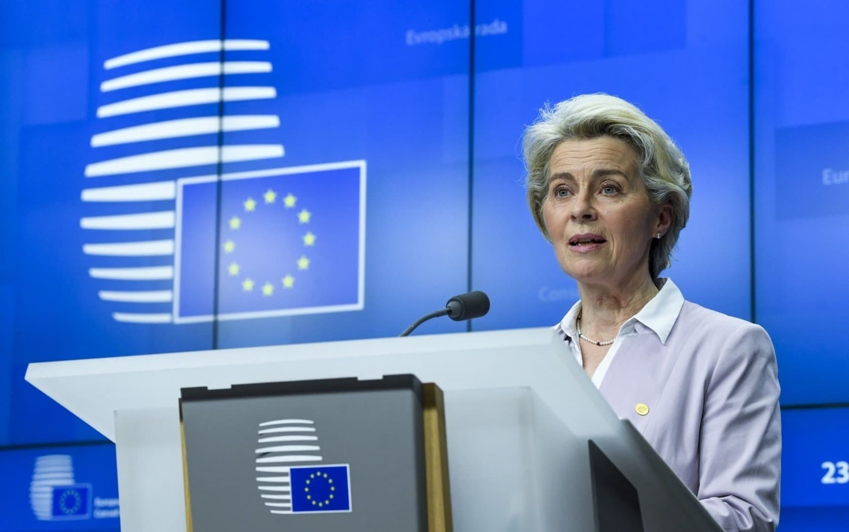 BREAKING Ursula von der Leyen: Agresiunea Rusiei a trecut o nouă linie roșie, o dronă rusă a lovit o zonă populată din România și a rănit civili pe teritoriul UE / Pregătim al 21-lea pachet de sancțiuni
