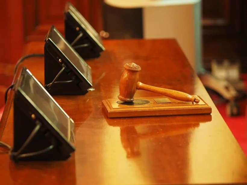 Un tribunal din Italia dispune reangajarea unei profesoare de origine română / I-a fost respinsă inițial o diplomă obținută la Universitatea din Târgu Mureș