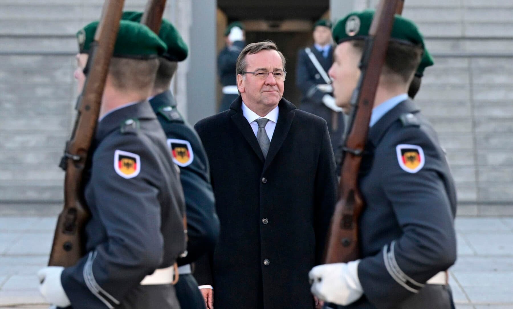 Ministrul german al apărării: Retragerea trupelor americane demonstrează că Europa trebuie să-şi asume o mai mare responsabilitate