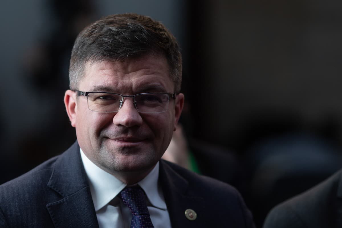 Costel Alexe: „Sunt alături de Ilie Bolojan și de decizia luată de Partidul Național Liberal. La fel cum e întreaga filială PNL Iași.”