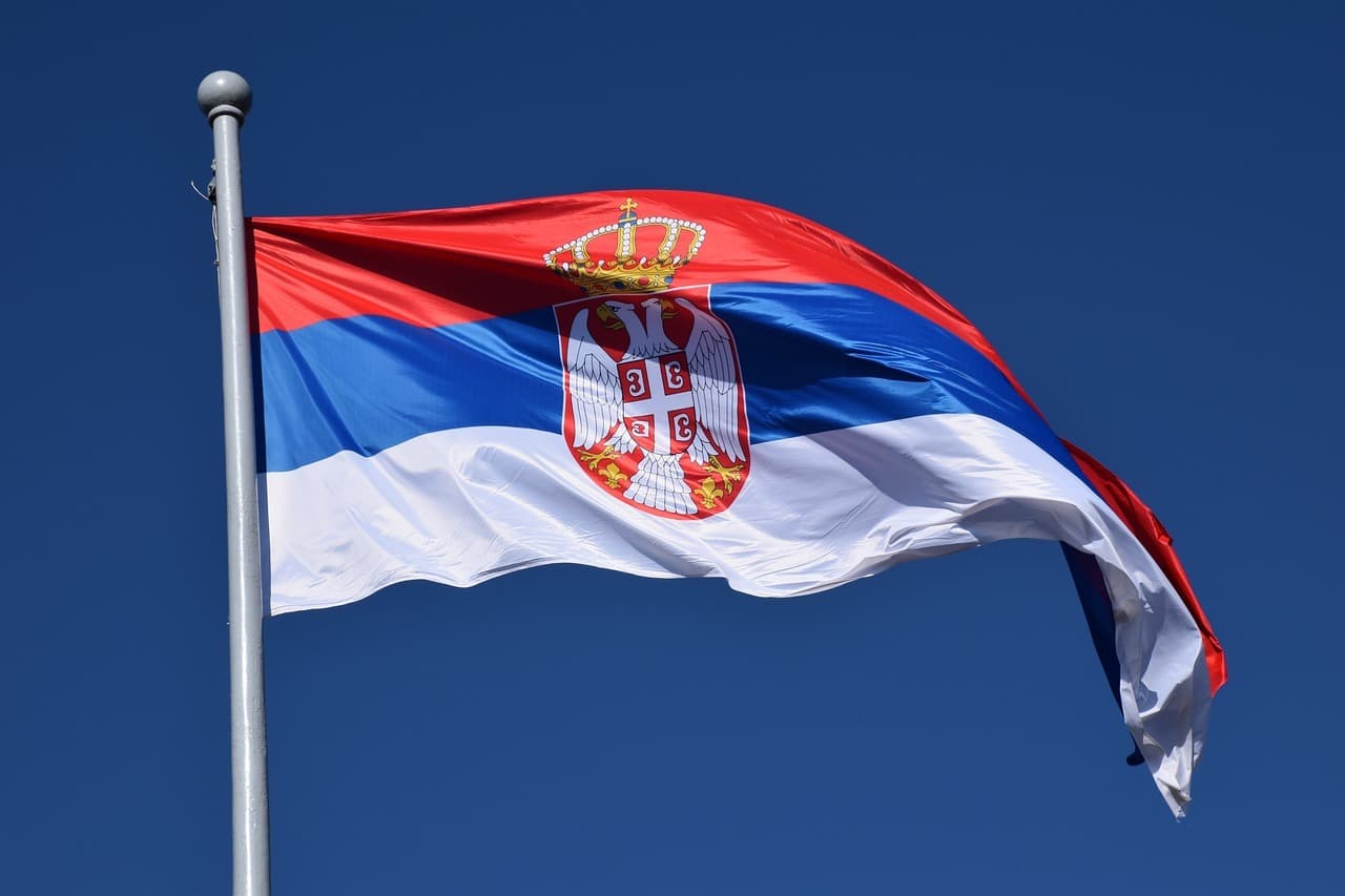 Preşedintele Consiliului European cere Serbiei să impună sancţiuni Rusiei şi să facă eforturi pentru a obţine progrese în dialogul cu Kosovo dacă vrea să devină membră a blocului comunitar