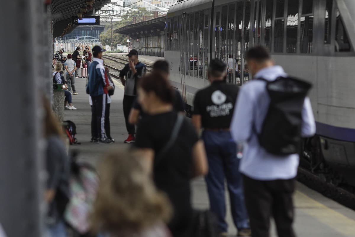 Trenurile directe de la București la Istanbul, Sofia și Varna au fost repuse în circulație până în octombrie