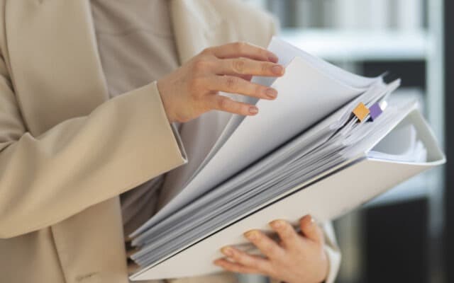Ministerul Finanţelor: Au dispărut peste 5.300 de bugetari în primele luni din 2026 / Aproape 63,9% dintre posturile ocupate erau în administraţia publică centrală