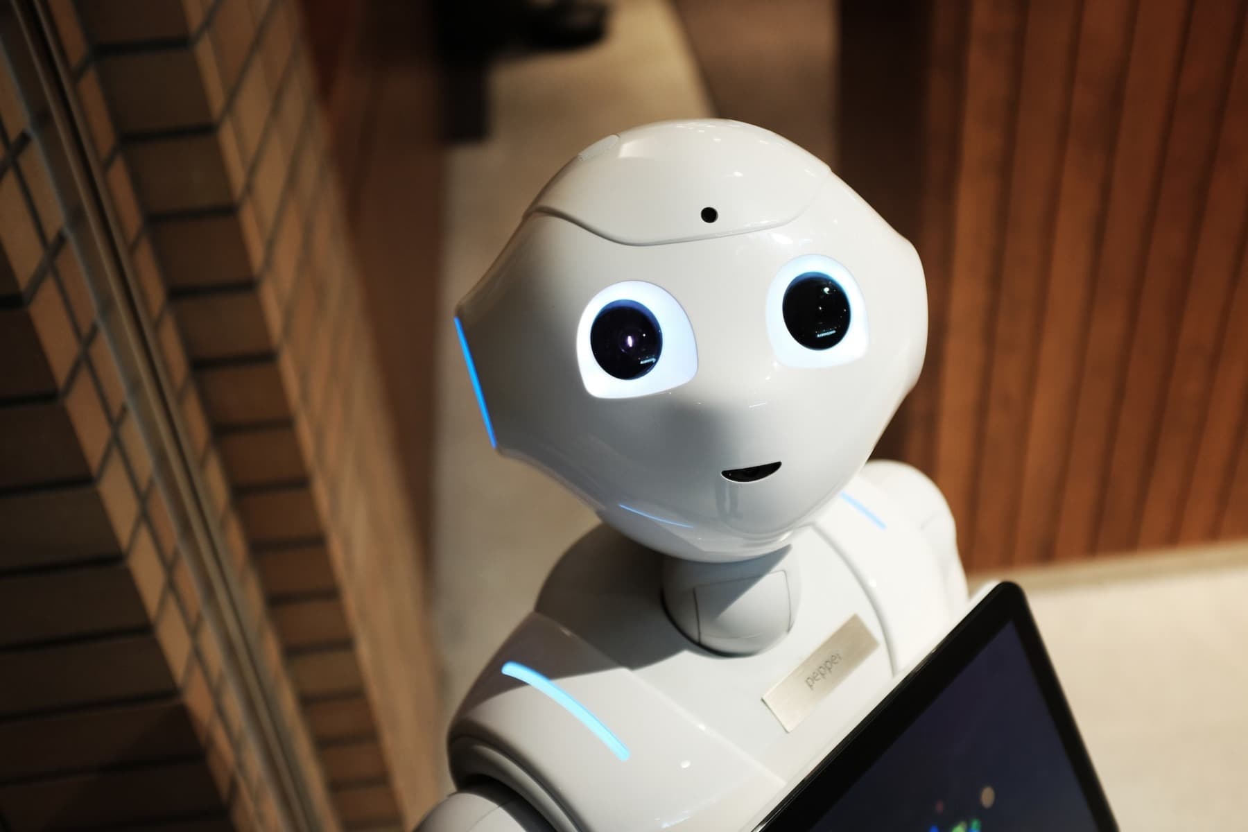 Incident AI major: un agent automat a șters baza de date a unei companii în 9 secunde și a recunoscut eroarea